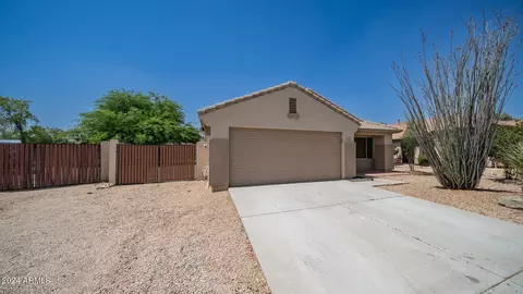 8218 W Clara Ln, Peoria, AZ 85382