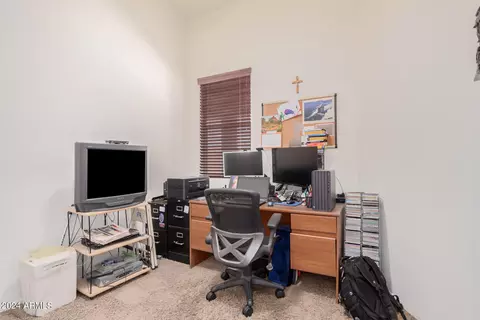 6520 S 37th Dr, Phoenix, AZ 85041 photo 28