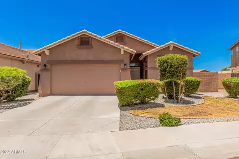 6520 S 37th Dr, Phoenix, AZ 85041