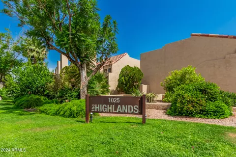 1025 E Highland Ave #34, Phoenix, AZ 85014 photo 12