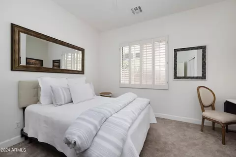 614 E Hampton Ct, Gilbert, AZ 85295 photo 19