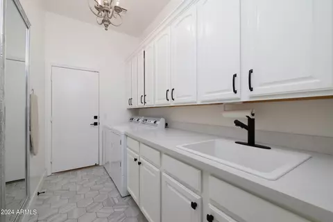614 E Hampton Ct, Gilbert, AZ 85295 photo 28