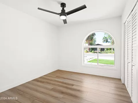 2619 E Mercer Ln, Phoenix, AZ 85028 photo 12