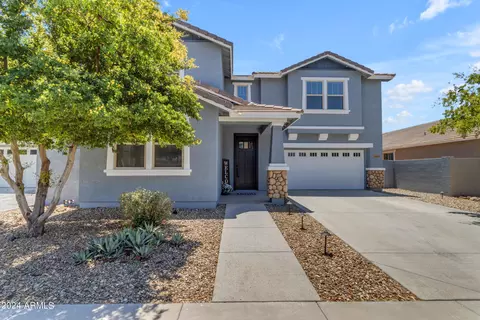 3063 E Roland St, Mesa, AZ 85213