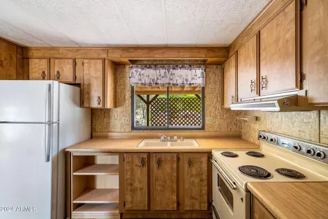2858 Long Rifle Pl, Overgaard, AZ 85933 photo 2