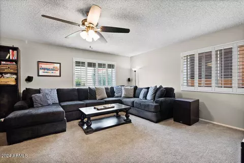 4202 E Saltsage Dr, Phoenix, AZ 85048 photo 13