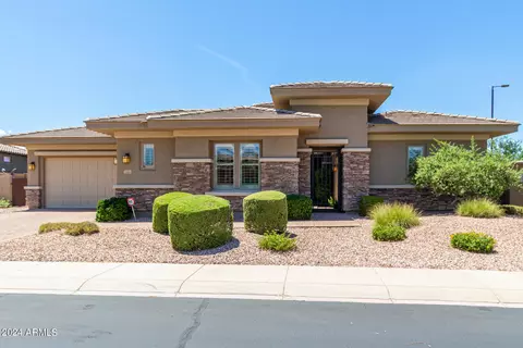 5218 S Luke Dr, Chandler, AZ 85249
