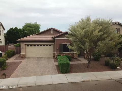 6171 S Fresno St, Chandler, AZ 85249