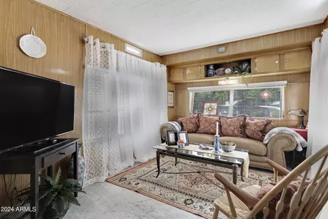 1106 N 43rd Loop, Show Low, AZ 85901 photo 11