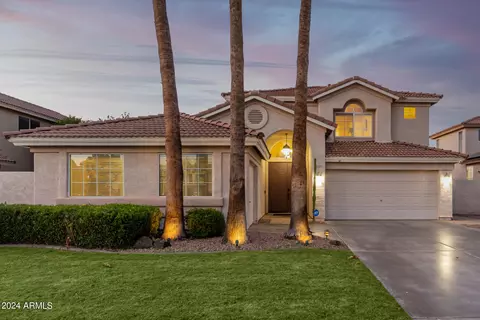 6334 W Tonopah Dr, Glendale, AZ 85308