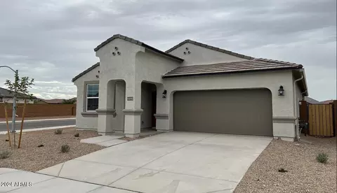 41095 W Sunland Dr, Maricopa, AZ 85138
