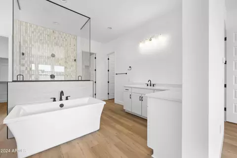 9643 E Sector Dr, Mesa, AZ 85212 photo 5