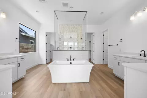 9643 E Sector Dr, Mesa, AZ 85212 photo 11