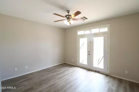 7111 W Warner St, Phoenix, AZ 85043 photo 4