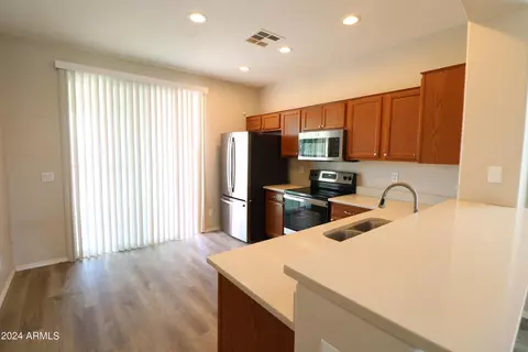 7111 W Warner St, Phoenix, AZ 85043 photo 3
