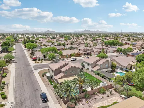 3364 E Menadota Dr, Phoenix, AZ 85050 photo 40