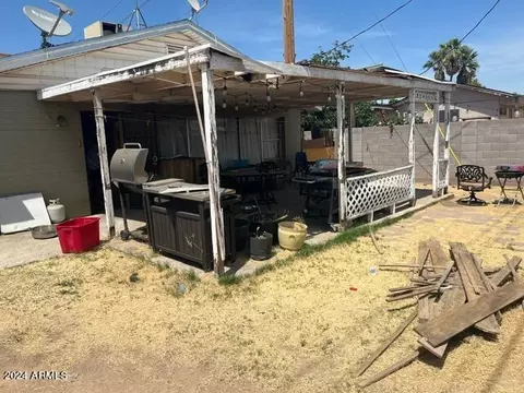 6431 W Devonshire Ave, Phoenix, AZ 85033 photo 11