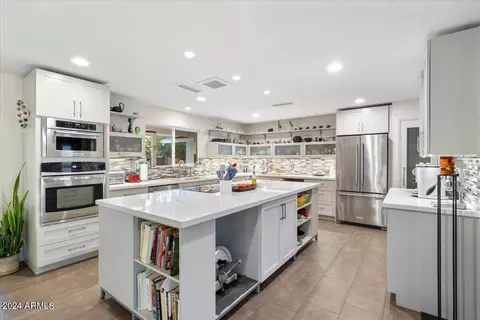 7240 N 11th Ave, Phoenix, AZ 85021 photo 14
