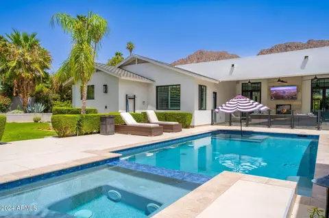 Exterior - 5905 E Camelback Rd, Phoenix, AZ 85018 photo 16 of 41