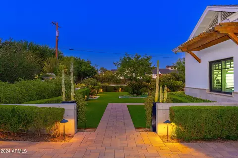 Exterior - 5905 E Camelback Rd, Phoenix, AZ 85018 photo 27 of 41