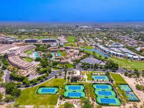 View/Area - 5905 E Camelback Rd, Phoenix, AZ 85018 photo 21 of 22