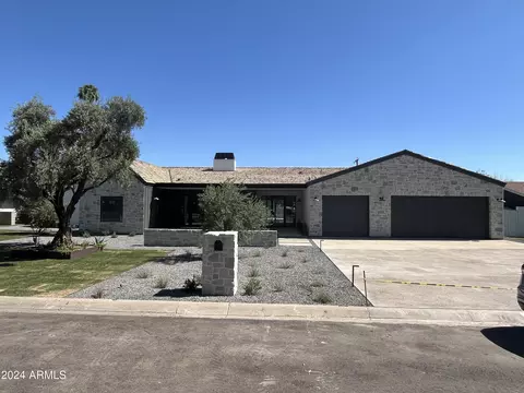 3719 E Pierson St, Phoenix, AZ 85018 photo 2