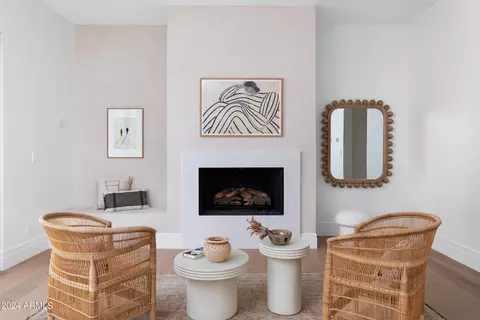 Living - 210 E Georgia Ave, Phoenix, AZ 85012 photo 2 of 3