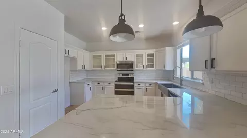 3134 E Ivanhoe St, Gilbert, AZ 85295 photo 5