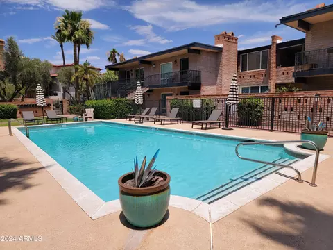 7401 E Northland Dr #8, Scottsdale, AZ 85251