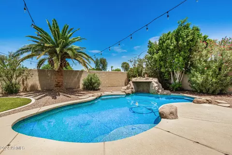 Exterior - 9840 E Knowles Ave, Mesa, AZ 85209 photo 5 of 11