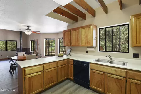 3207 N Southard Dr, Pine, AZ 85544 photo 12
