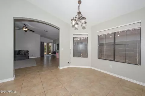 3317 E Blackhawk Dr, Phoenix, AZ 85050 photo 10