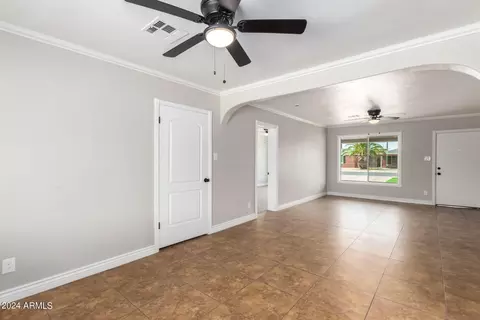 2023 E Monte Vista Rd, Phoenix, AZ 85006 photo 9