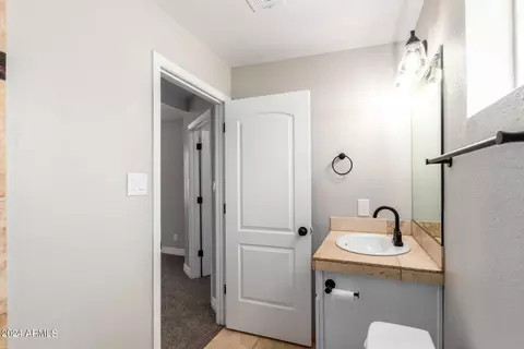 2023 E Monte Vista Rd, Phoenix, AZ 85006 photo 18