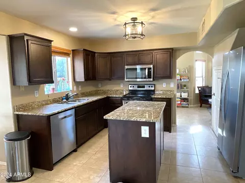 1827 E Marquette Dr, Gilbert, AZ 85234 photo 11