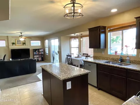 1827 E Marquette Dr, Gilbert, AZ 85234 photo 10