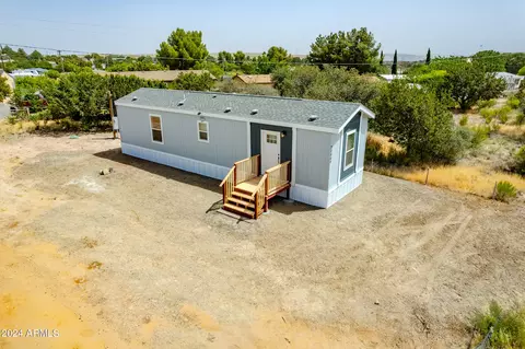 20864 E Mesa Verde Rd, Mayer, AZ 86333 photo 4