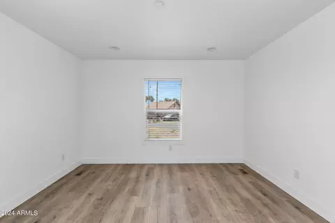 20864 E Mesa Verde Rd, Mayer, AZ 86333 photo 17