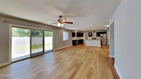 1262 E Pebble Beach Dr, Tempe, AZ 85282 photo 2