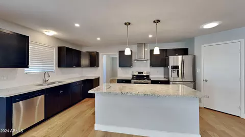 1262 E Pebble Beach Dr, Tempe, AZ 85282 photo 4