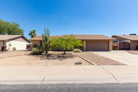 10321 W Royal Palm Rd, Peoria, AZ 85345