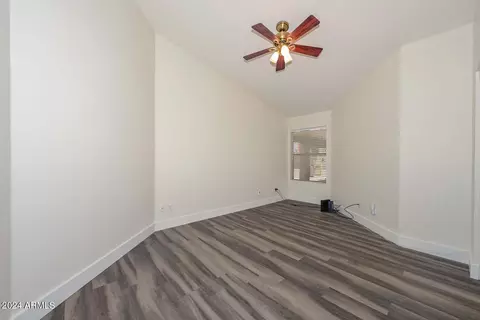 4031 E Robin Ln, Phoenix, AZ 85050 photo 30