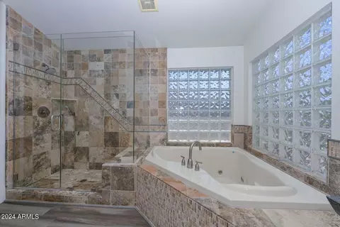 4031 E Robin Ln, Phoenix, AZ 85050 photo 23