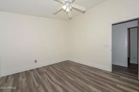 4031 E Robin Ln, Phoenix, AZ 85050 photo 33