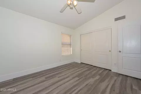 4031 E Robin Ln, Phoenix, AZ 85050 photo 34
