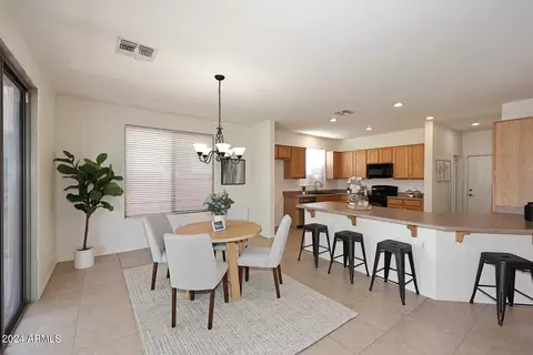 949 S Nielson St, Gilbert, AZ 85296 photo 12