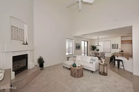 949 S Nielson St, Gilbert, AZ 85296 photo 9