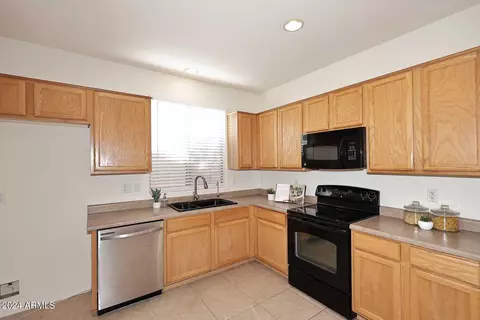 949 S Nielson St, Gilbert, AZ 85296 photo 15