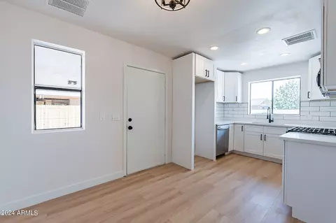 134 E 5th Pl, Mesa, AZ 85201 photo 5
