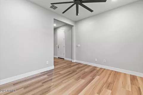 Entry Way - 9521 E Tungsten Dr, Mesa, AZ 85212 photo 6 of 7